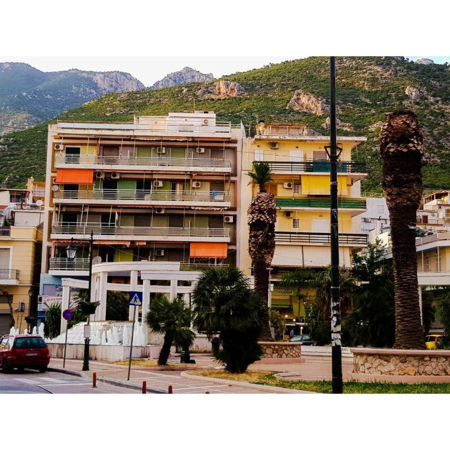 Loutraki Suites Bagian luar foto